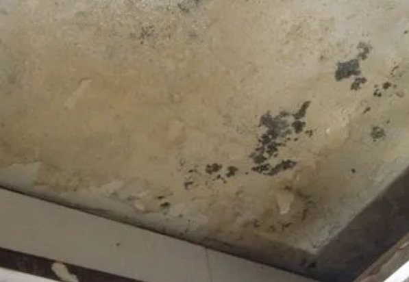 顺城阳台漏水维修公司分享下顺城卫生间渗水维修需要注意哪些问题。